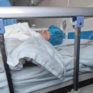 ֶŮ�ձ����o������w�� �հ��f���Y���c�����ط���w���s